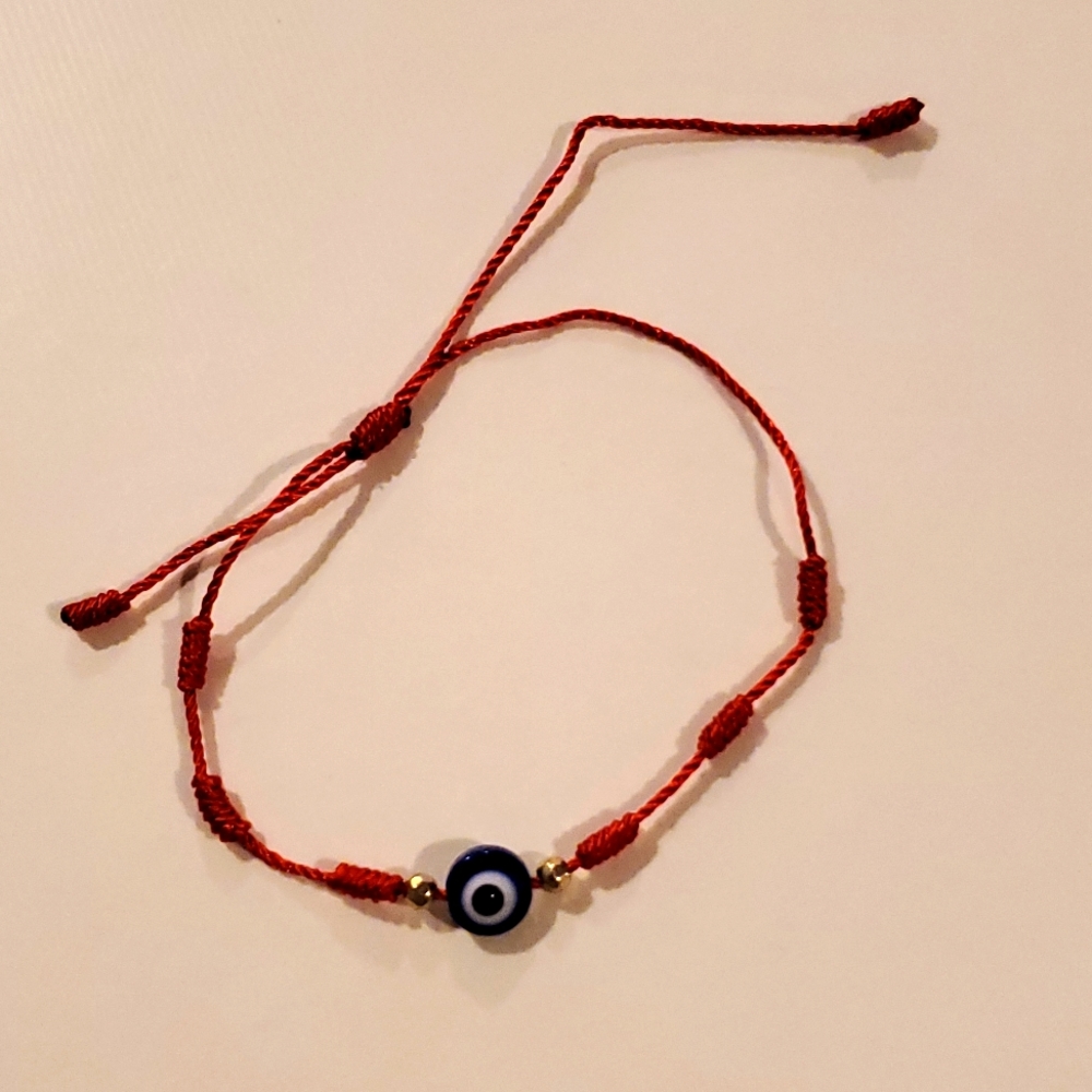 Evil eye bracelet with red string